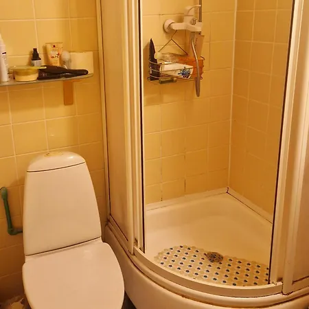 Apartment Apartment *
